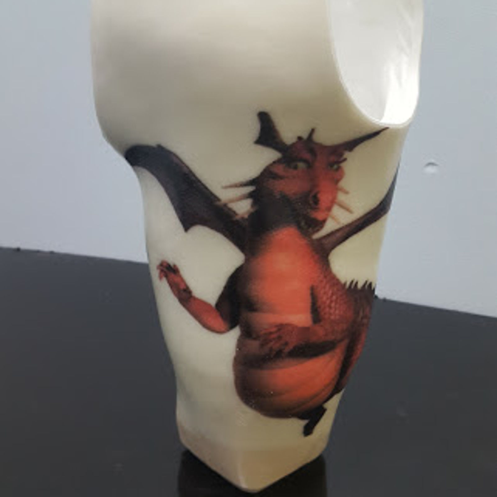 Transtibial socket with Dragon